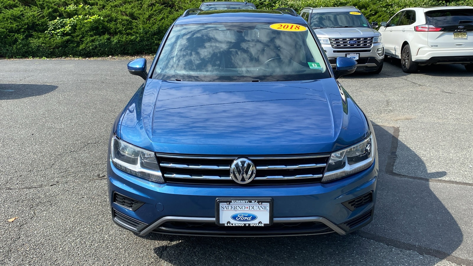 Used 2018 Volkswagen Tiguan SE with VIN 3VV2B7AX0JM166297 for sale in Summit, NJ
