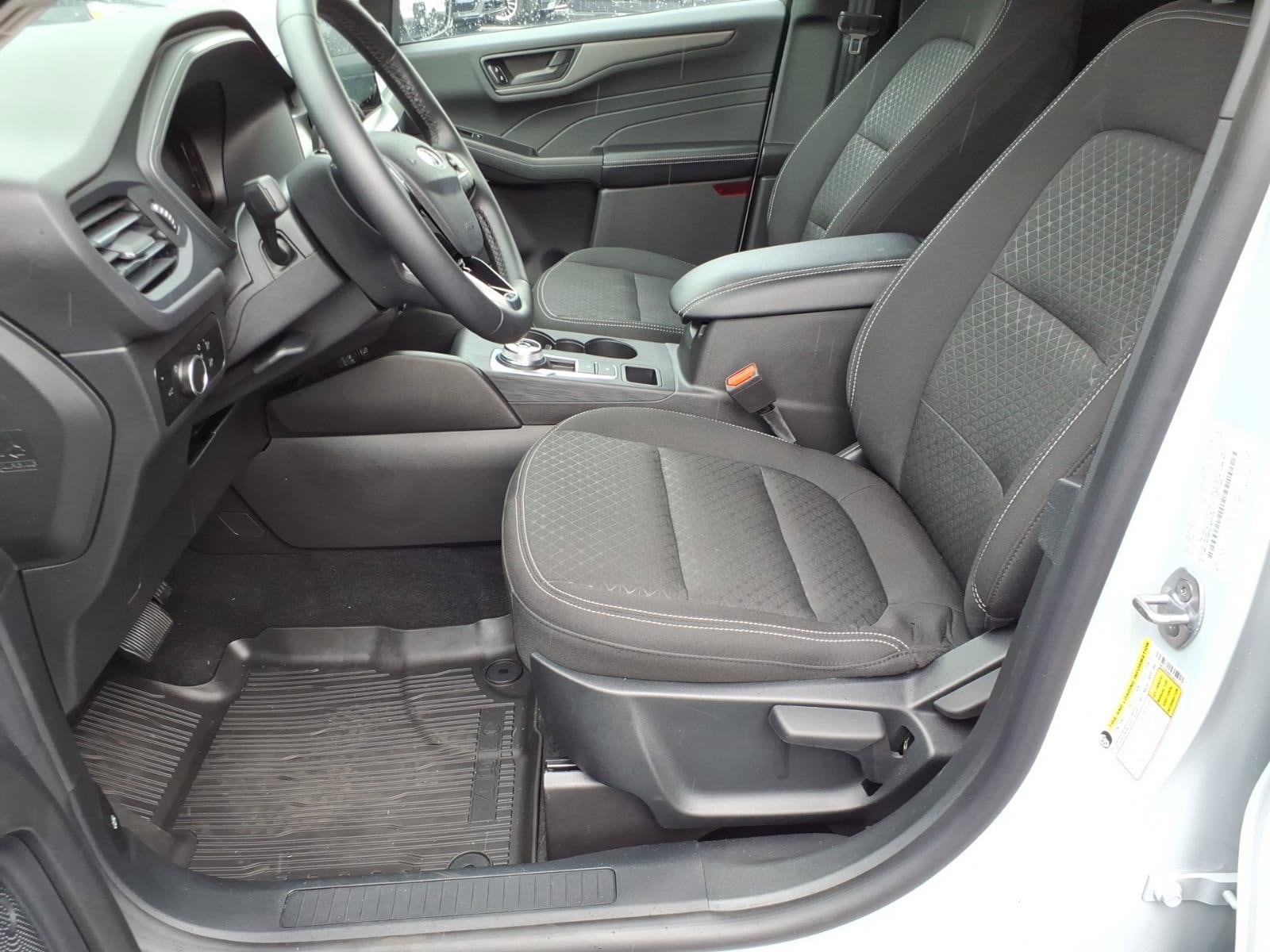 2025 Ford Escape Active - Photo 17