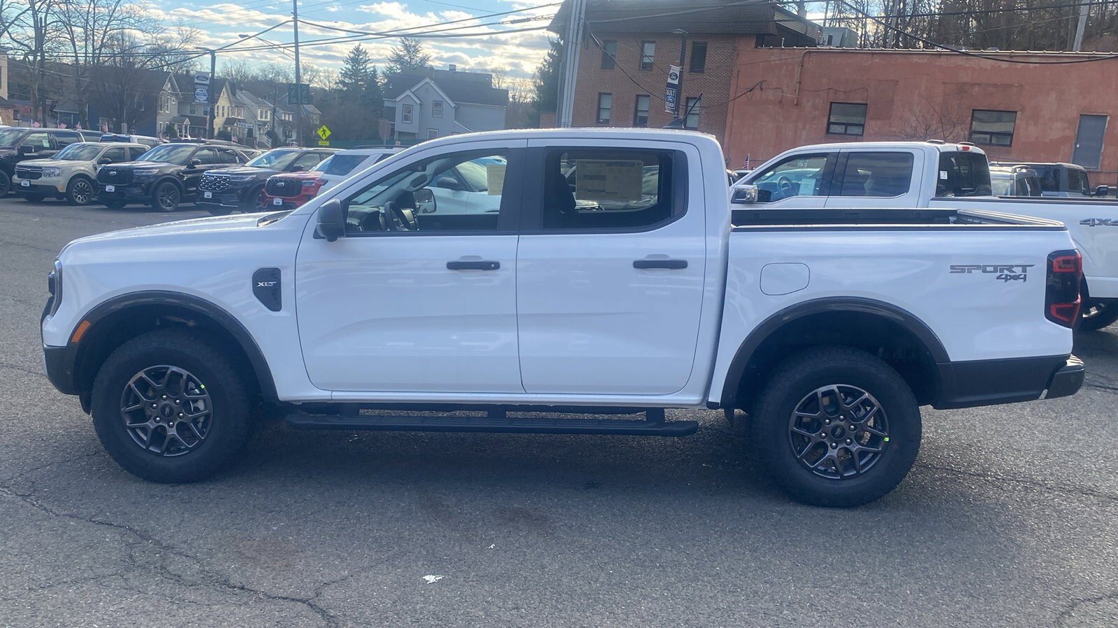 2024 Ford Ranger XLT photo 4