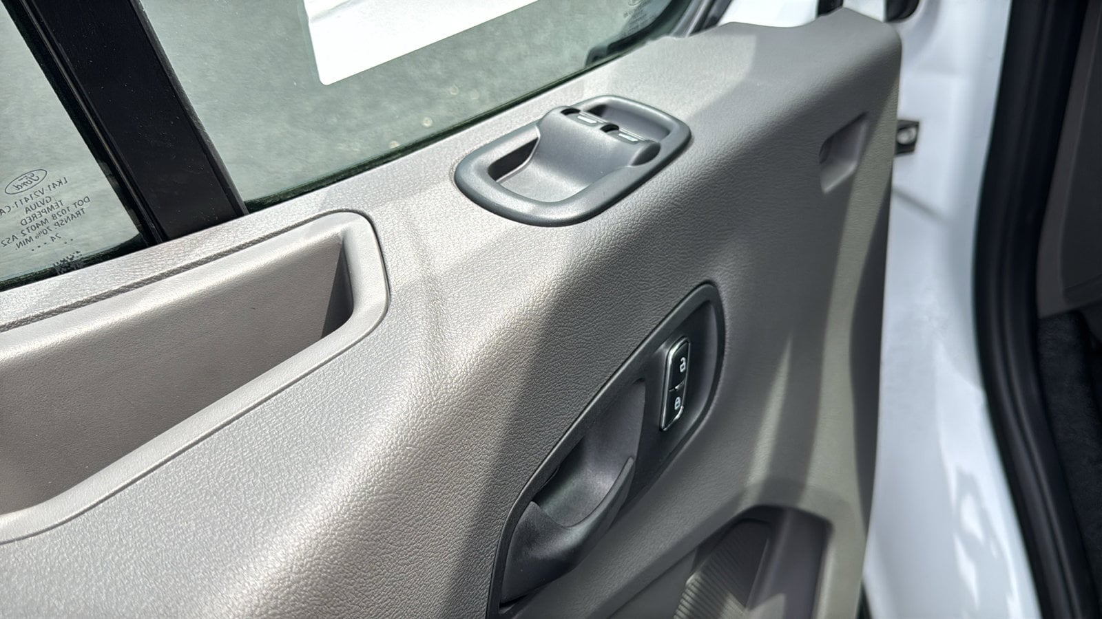 2025 Ford Transit Van Base - Photo 15
