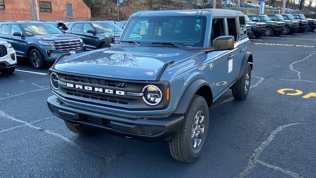 New 2025 Ford Bronco Big Bend SUV
