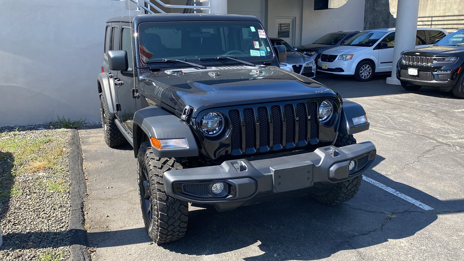 2022 Jeep Wrangler Unlimited Willys photo 2