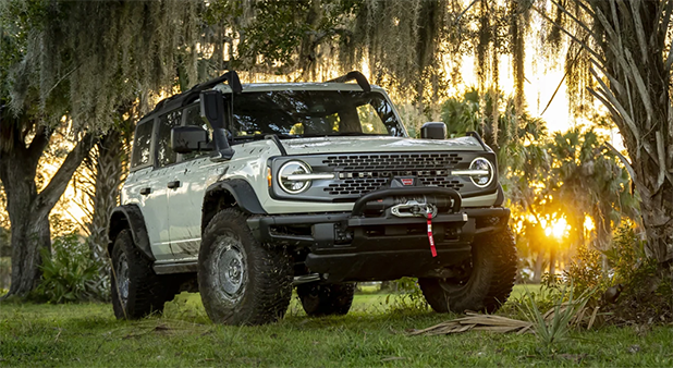 2022 Ford Bronco Desert Sand