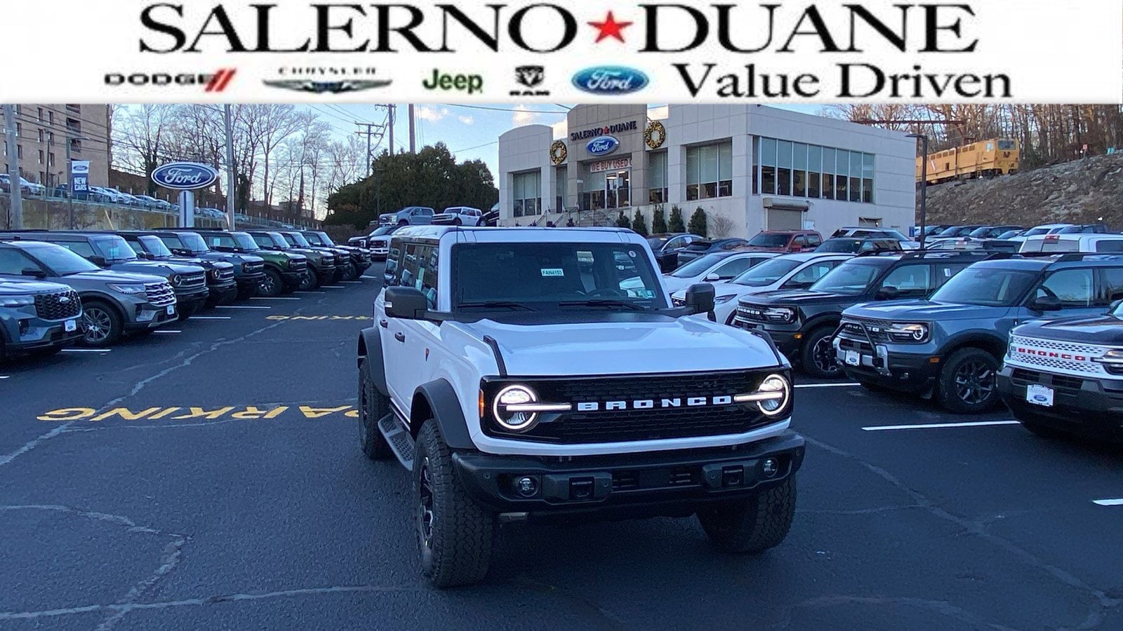 2025 Ford Bronco 4-Door Badlands's photo