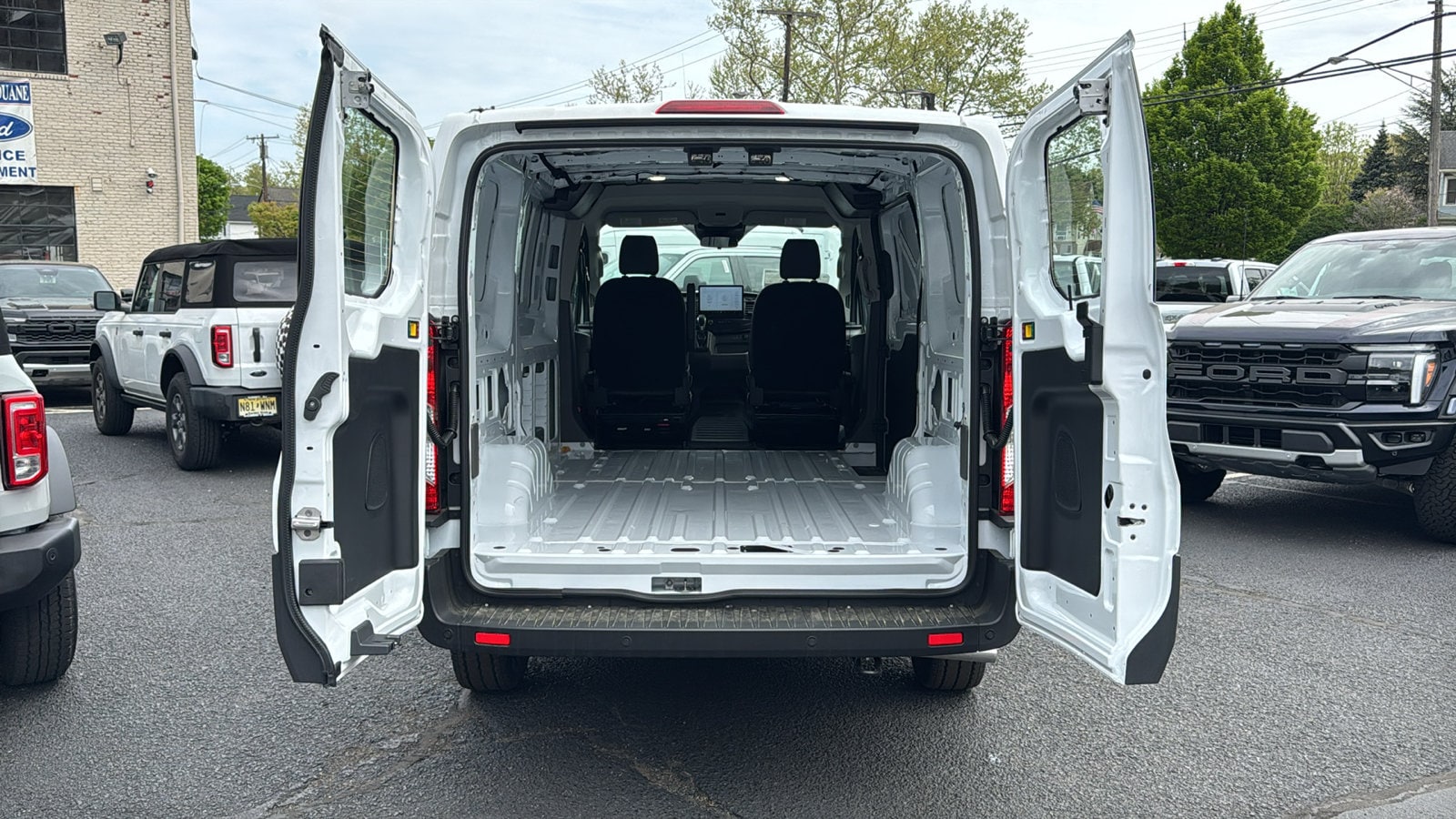 2026 Ford Transit Van Base - Photo 8