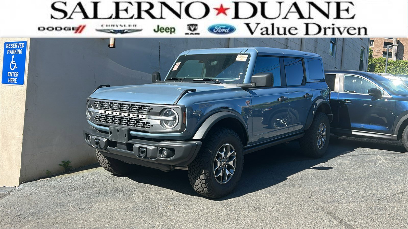 2025 Ford Bronco Badlands 4x4's photo