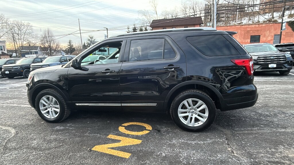 Used 2019 Ford Explorer XLT SUV