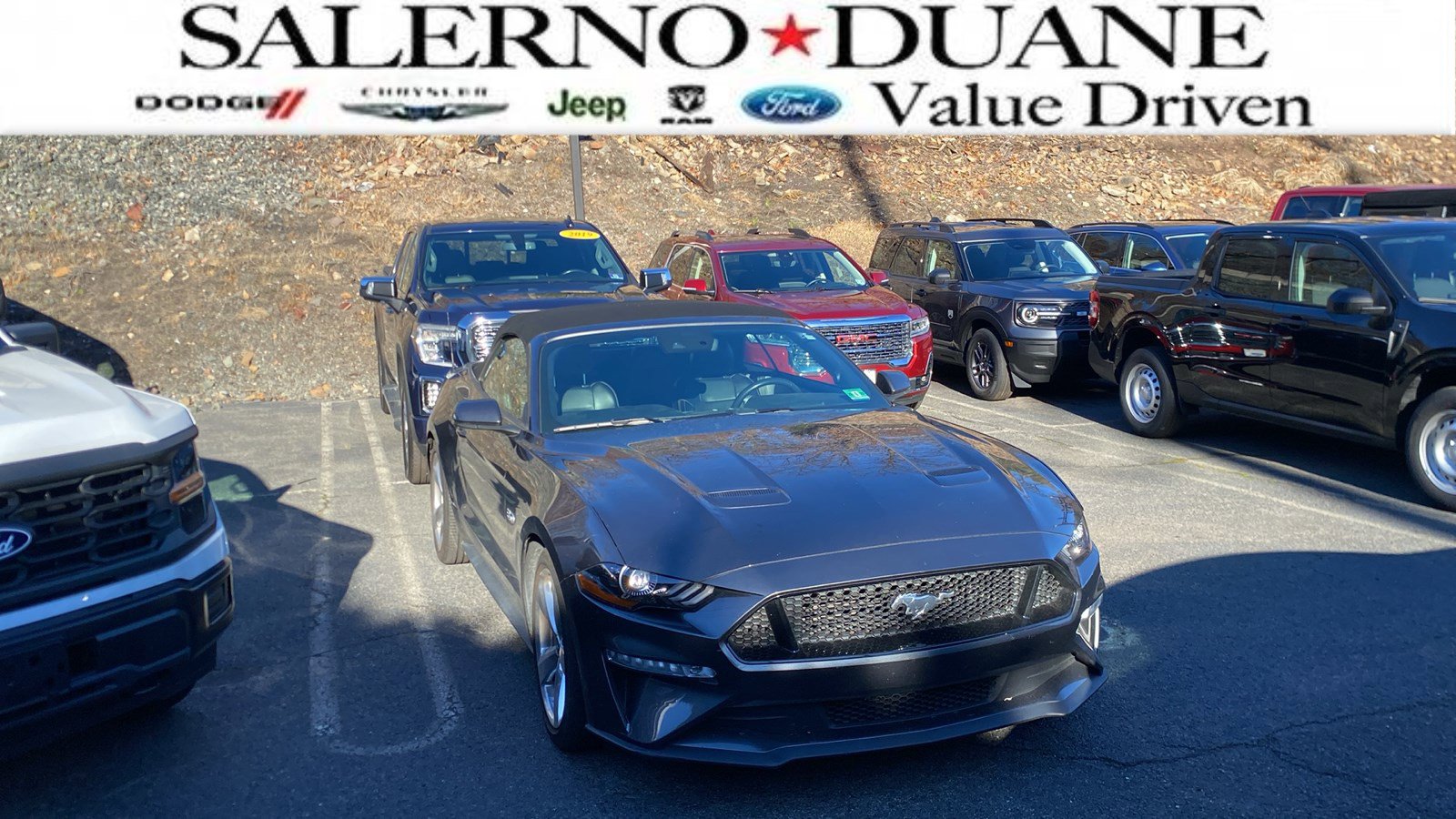 2018 Ford Mustang GT Premium's photo