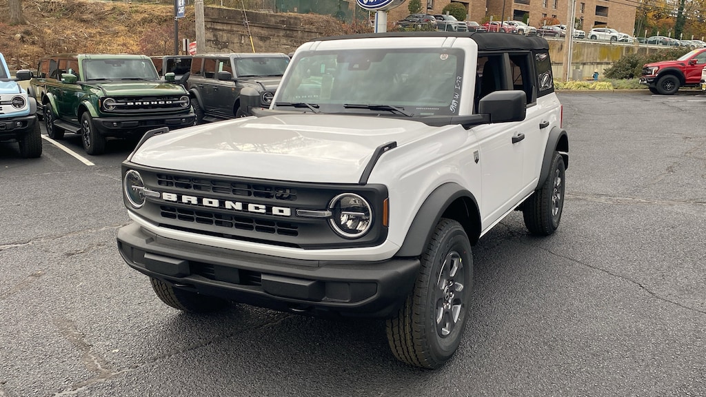 New 2025 Ford Bronco Big Bend SUV