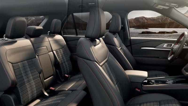 2025 Ford Explorer interior
