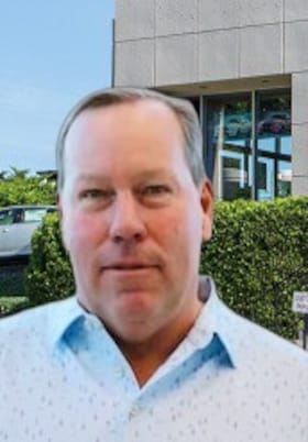 Staff member Bill McDonagh from ID_6c521f26408b