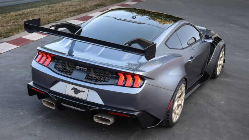 2025 Ford Mustang Performance