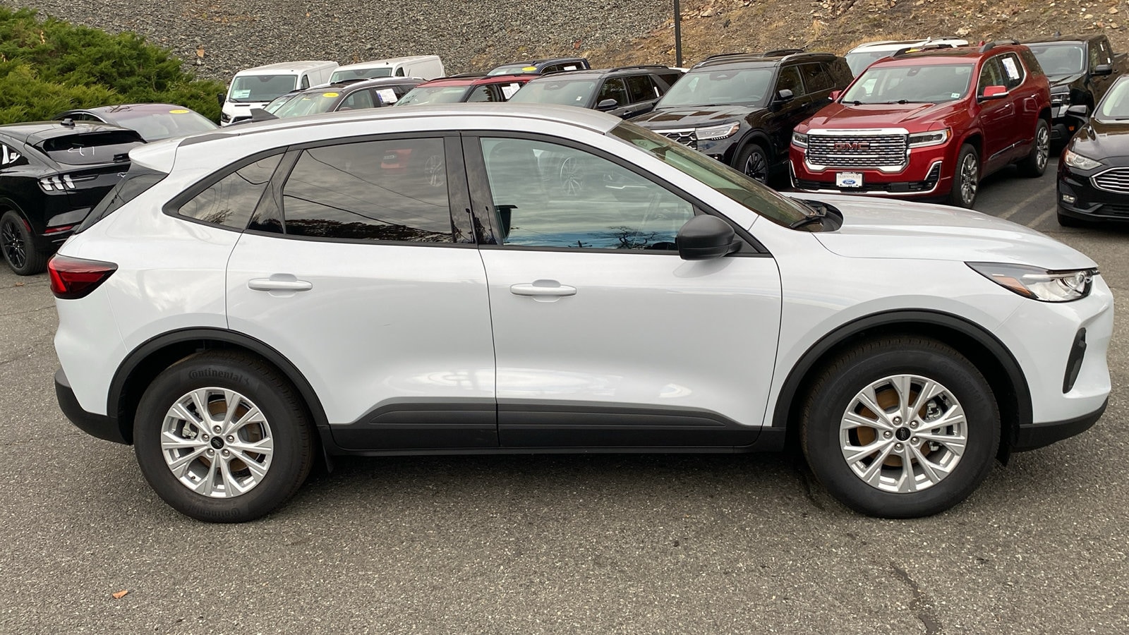 2025 Ford Escape Active - Photo 27