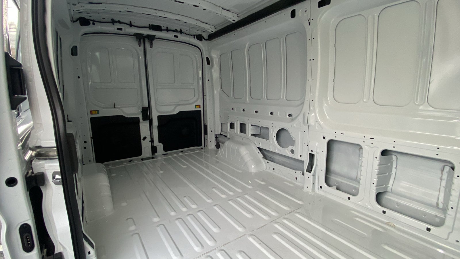 2026 Ford Transit Van Base - Photo 25