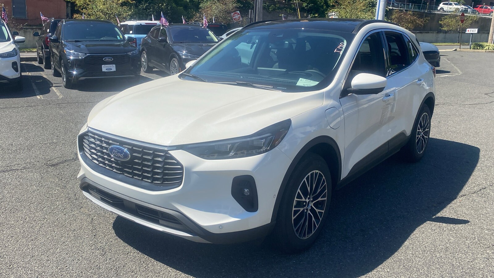 2024 Ford Escape photo 3