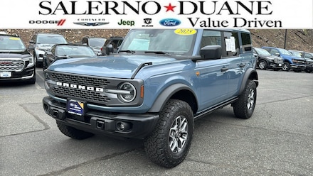 2025 Ford Bronco Badlands SUV