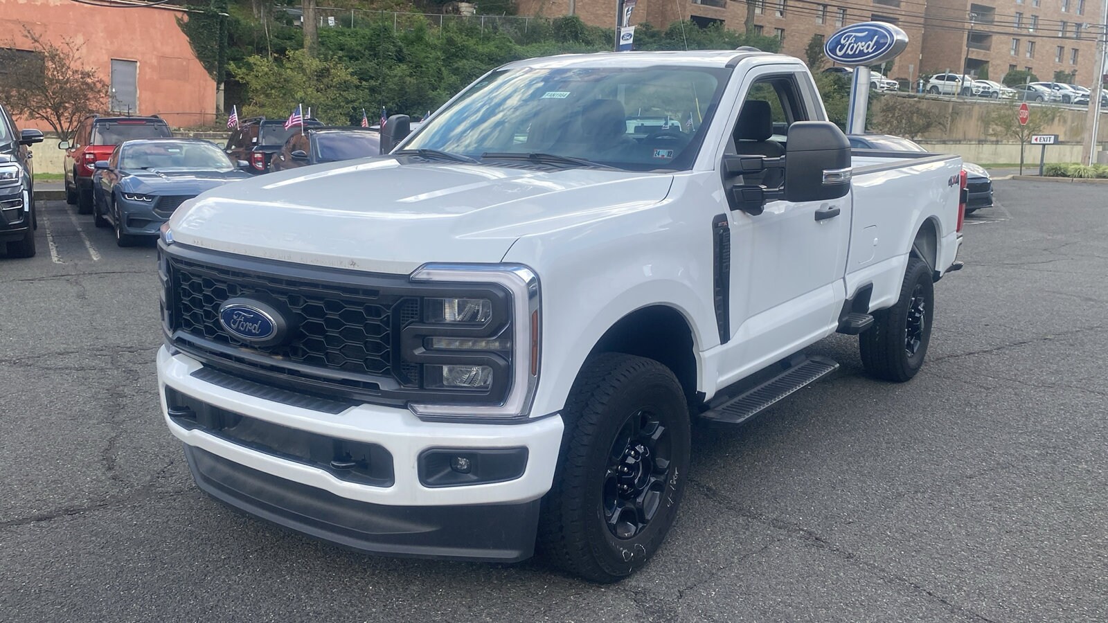 2024 Ford F-350 XL photo 3