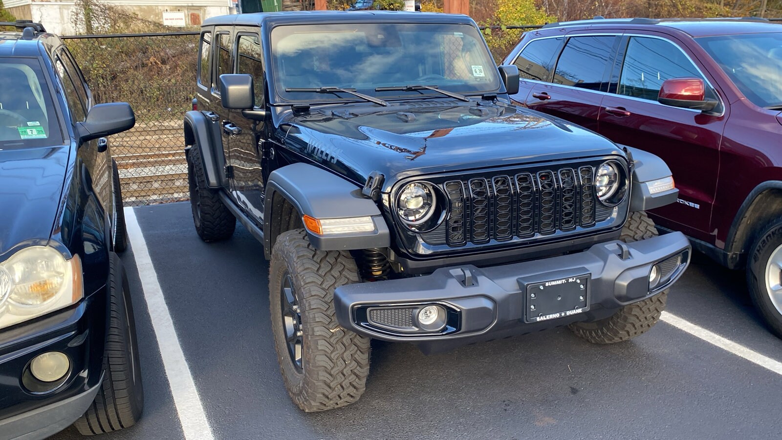 2025 Jeep Wrangler Willys photo 2