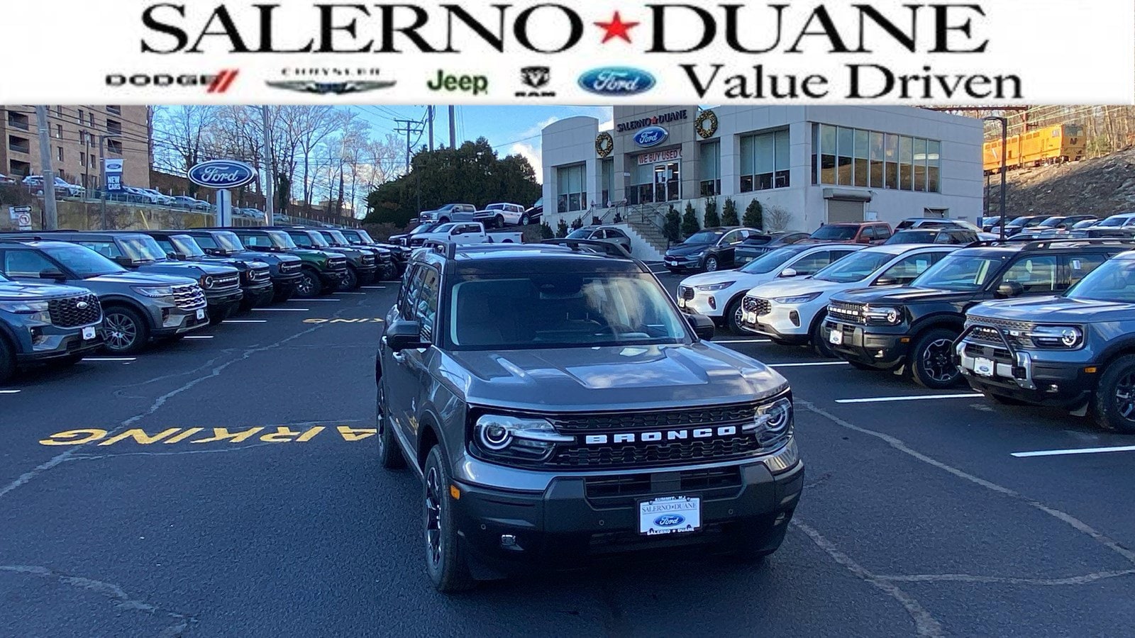 2025 Ford Bronco Sport Outer Banks's photo