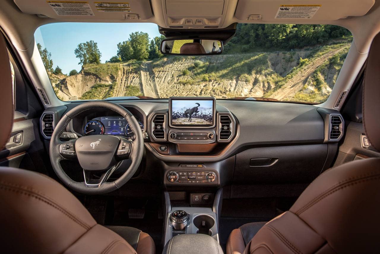 2023 ford bronco sport 4dr suv badlands interior