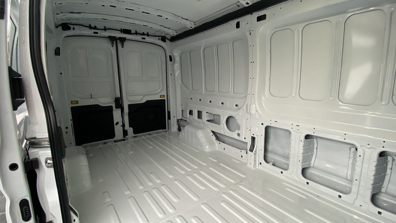 2026 Ford Transit Van Base - Photo 25