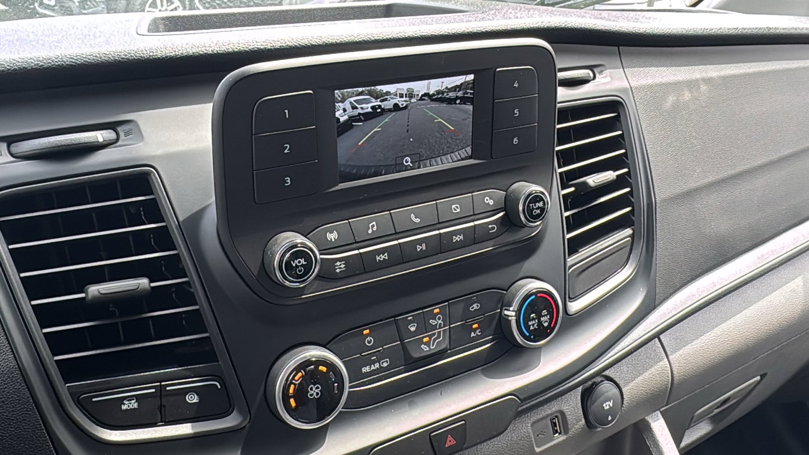 2025 Ford Transit Van Base - Photo 26