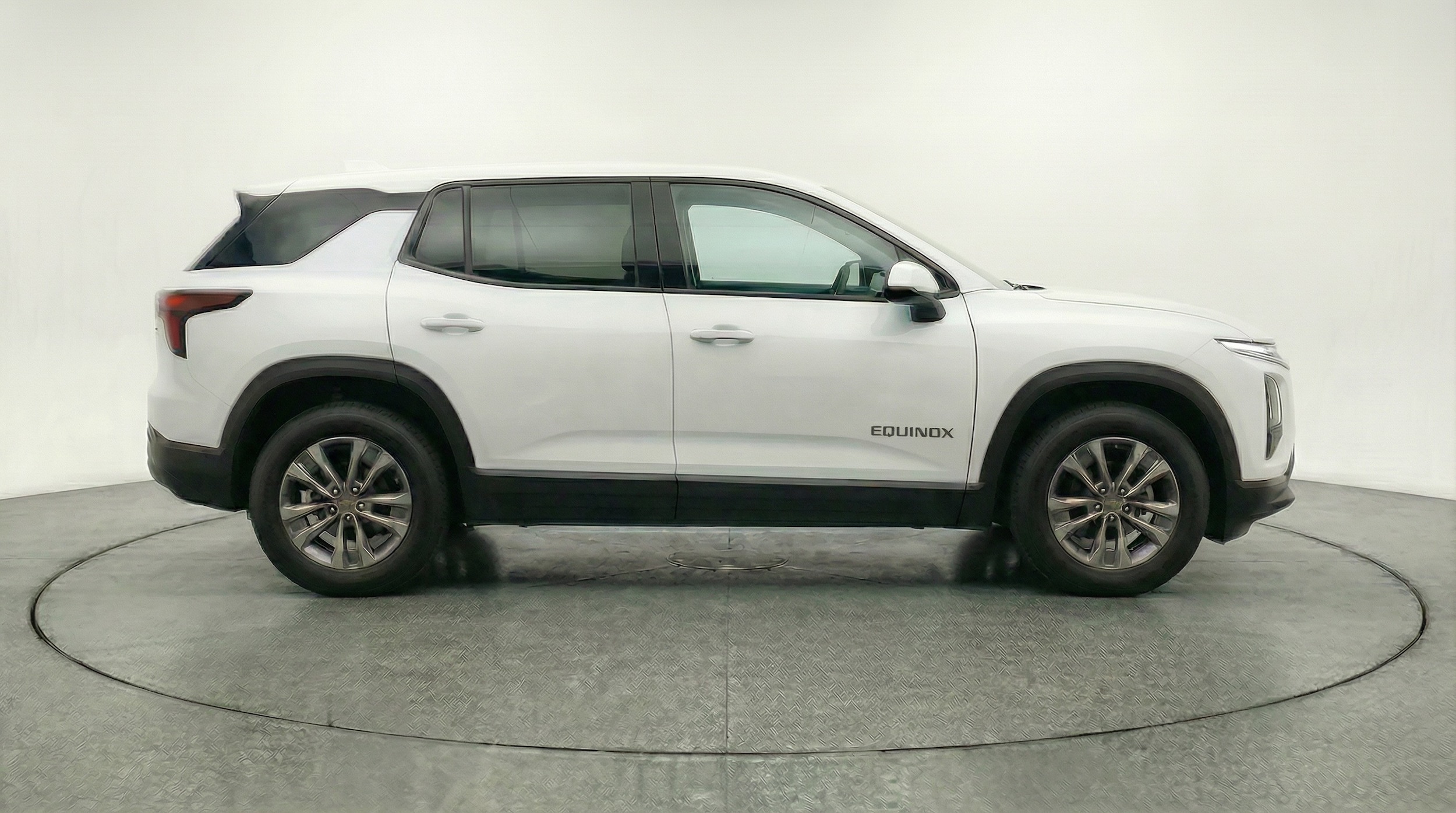 Thumbnail: 2025 Chevrolet Equinox - 8