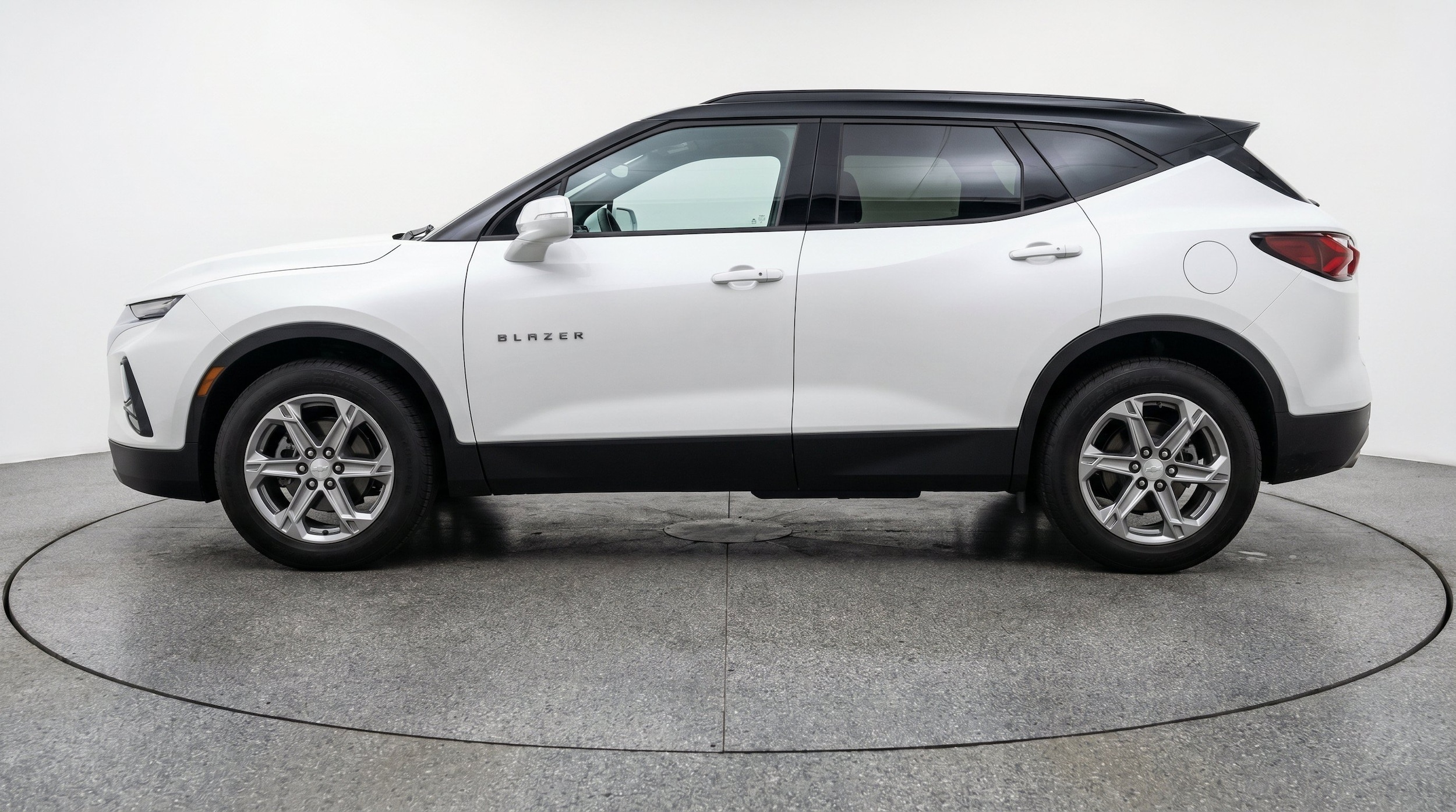 Thumbnail: 2026 Chevrolet Blazer - 5