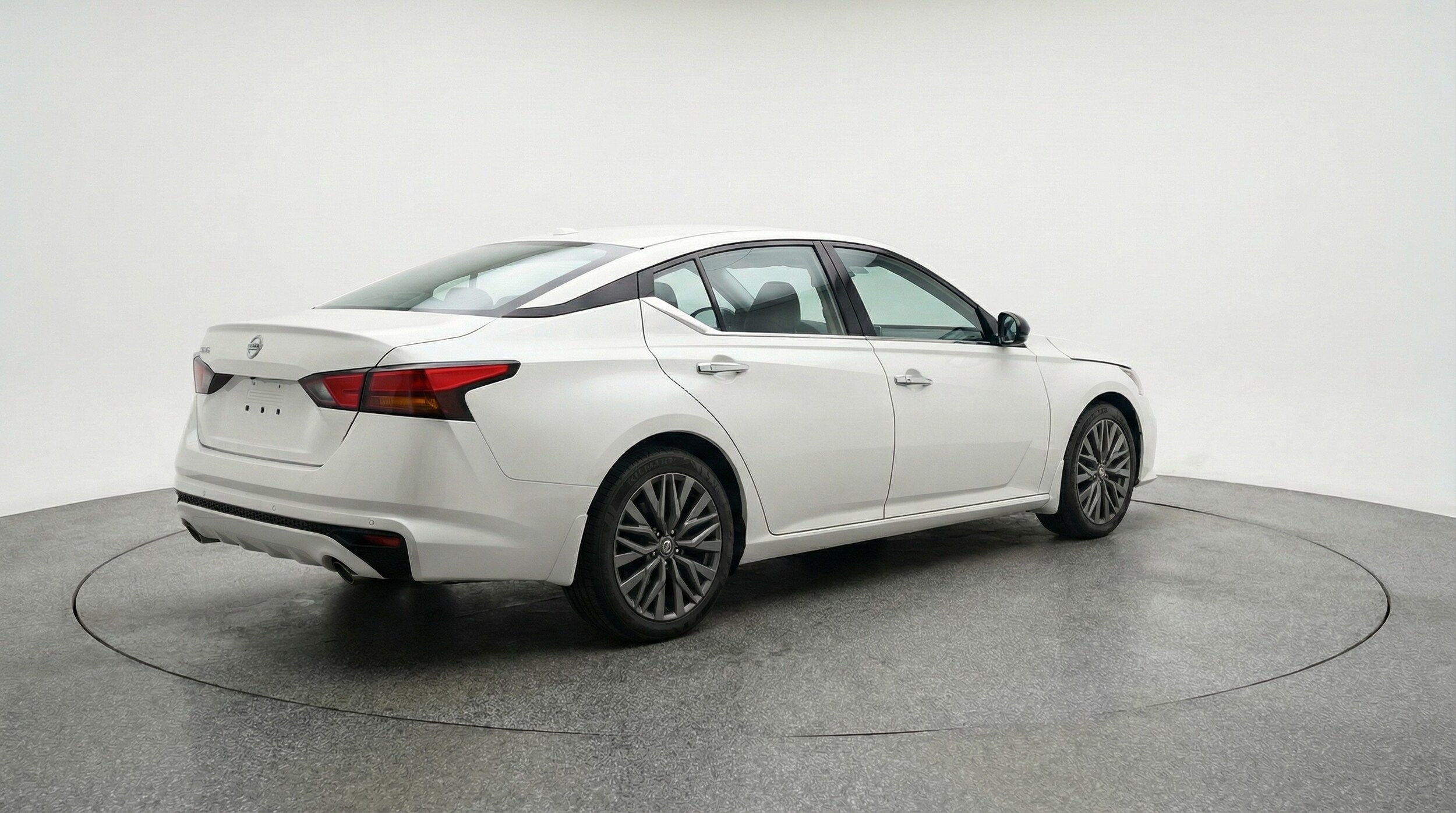 Thumbnail: 2025 Nissan Altima - 7