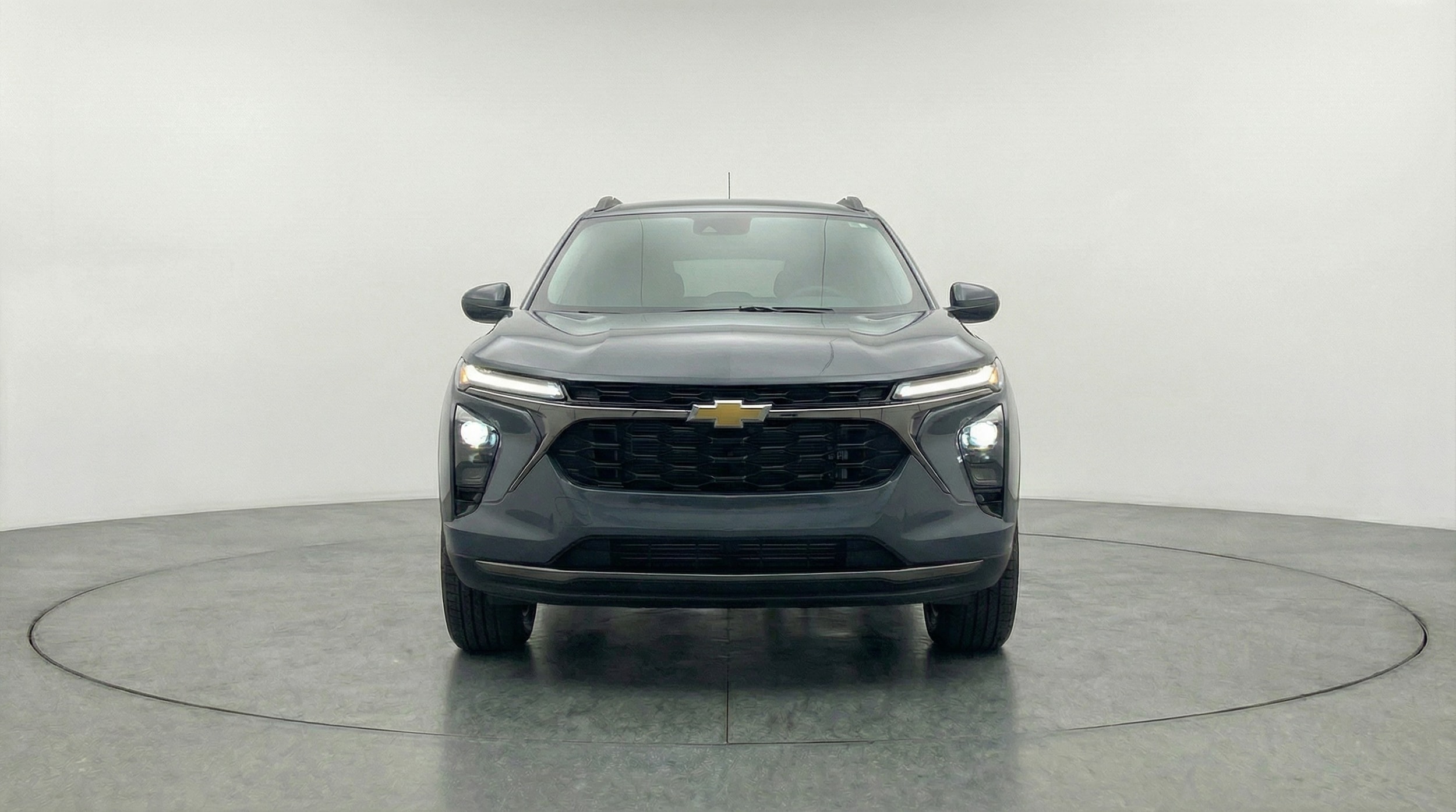 Thumbnail: 2025 Chevrolet Trax - 2