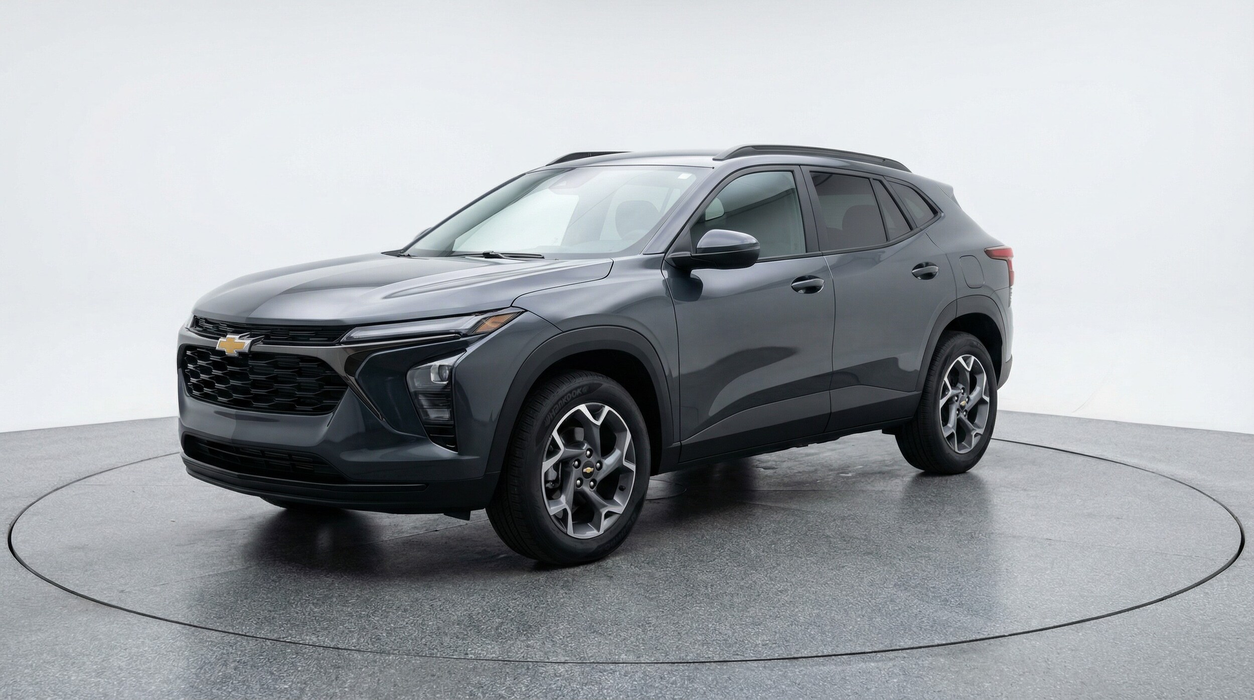 Thumbnail: 2025 Chevrolet Trax - 3