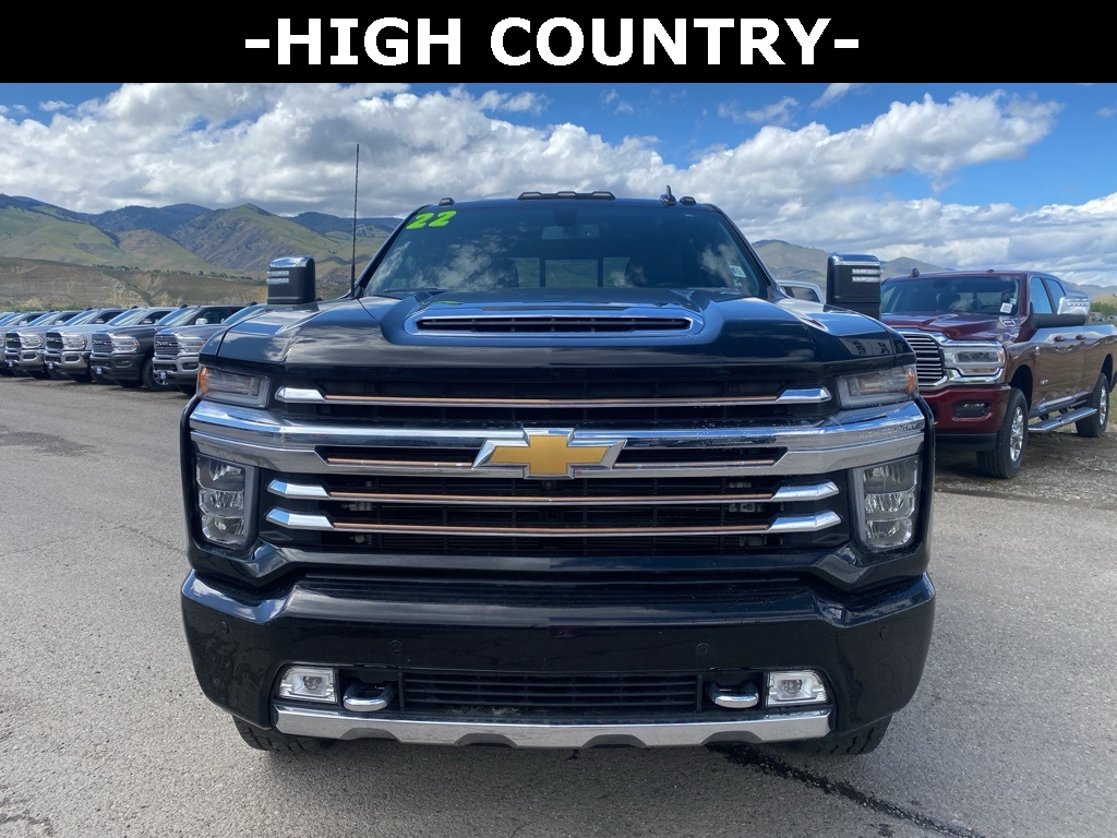 Used 2022 Chevrolet Silverado 3500HD High Country with VIN 1GC4YVEY4NF256376 for sale in Salmon, ID