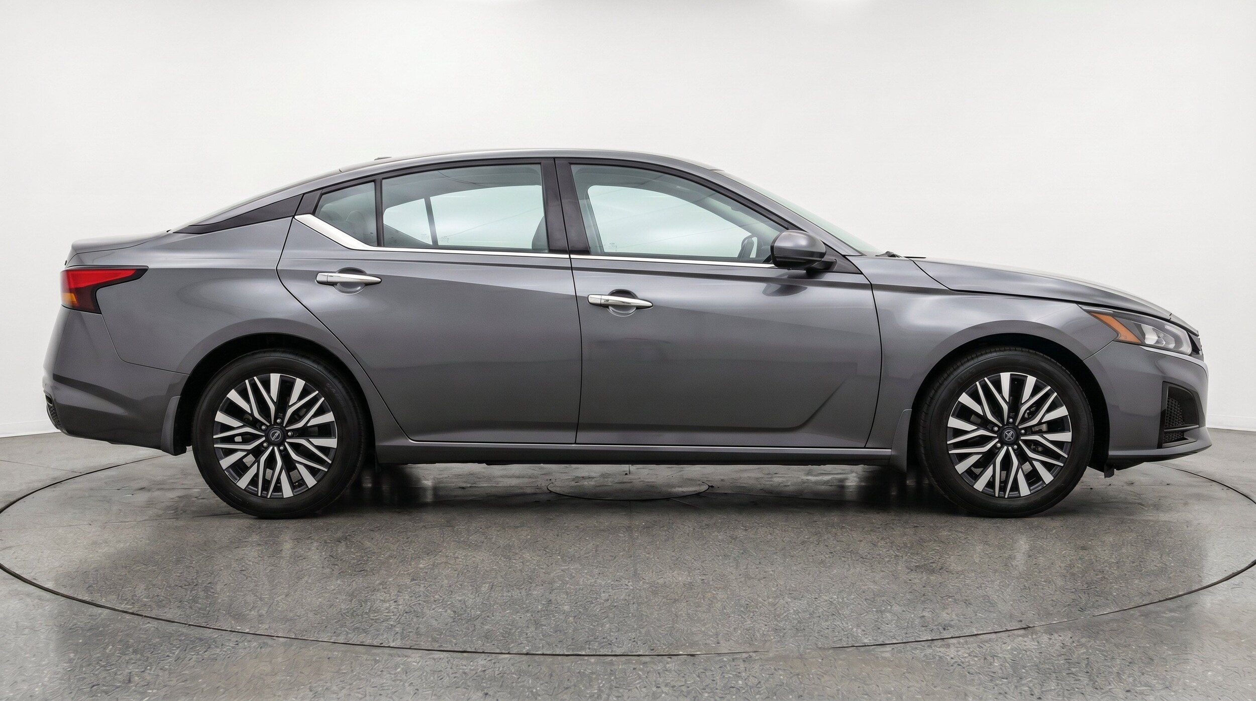 Thumbnail: 2025 Nissan Altima - 11