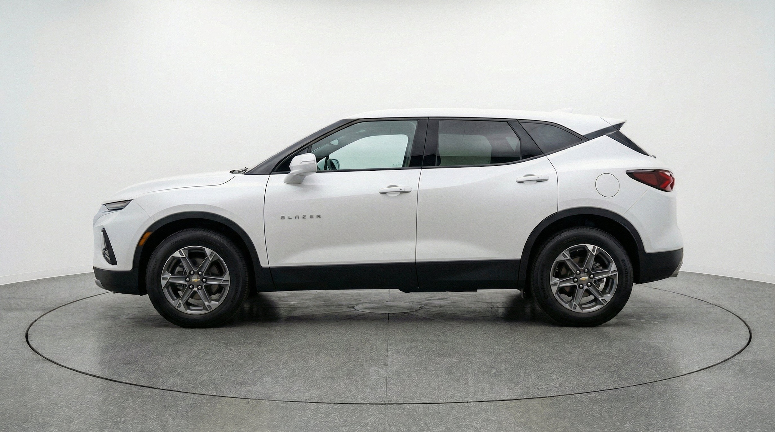 Thumbnail: 2026 Chevrolet Blazer - 5
