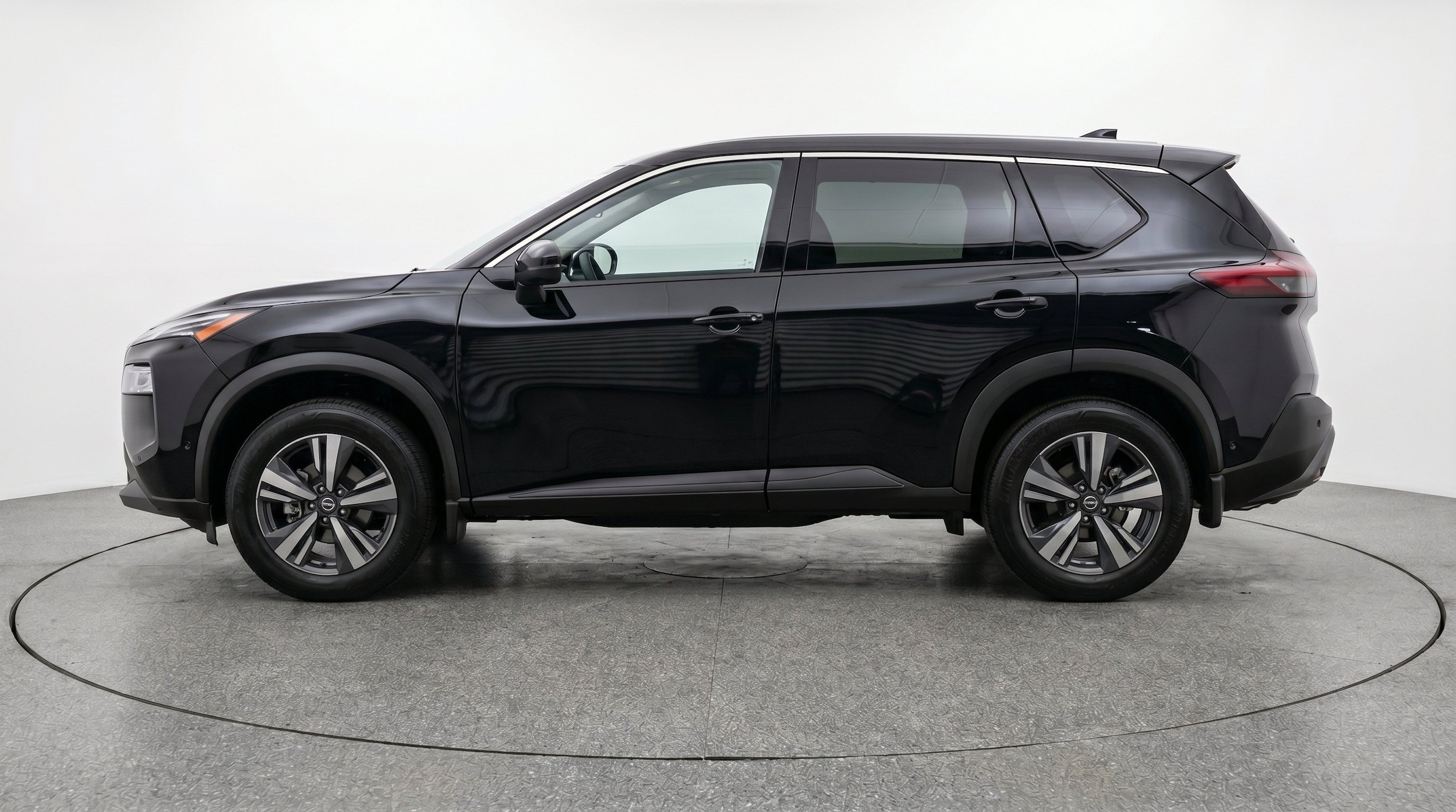 Thumbnail: 2026 Nissan Rogue - 5