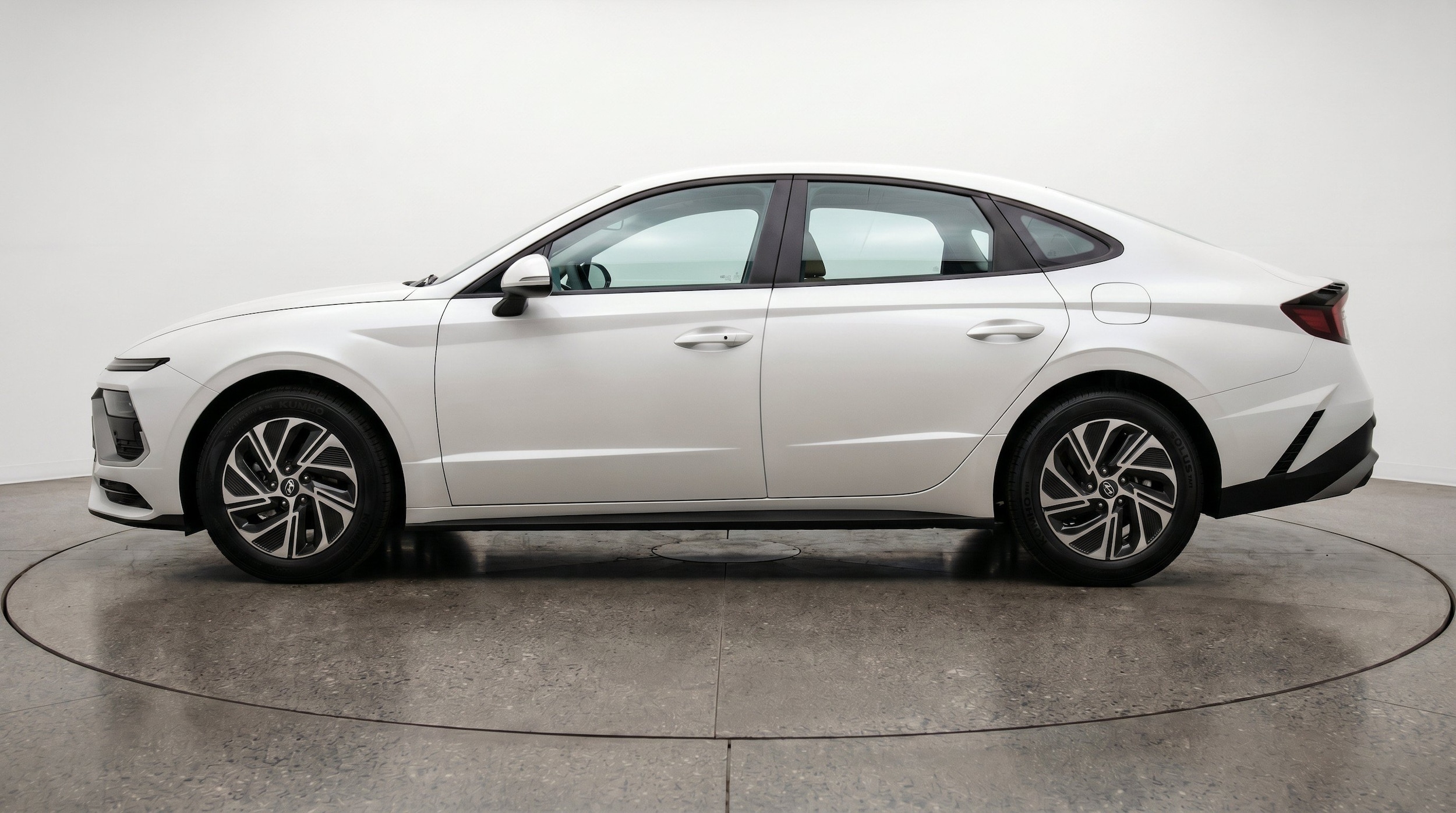 Thumbnail: 2026 Hyundai Sonata - 5