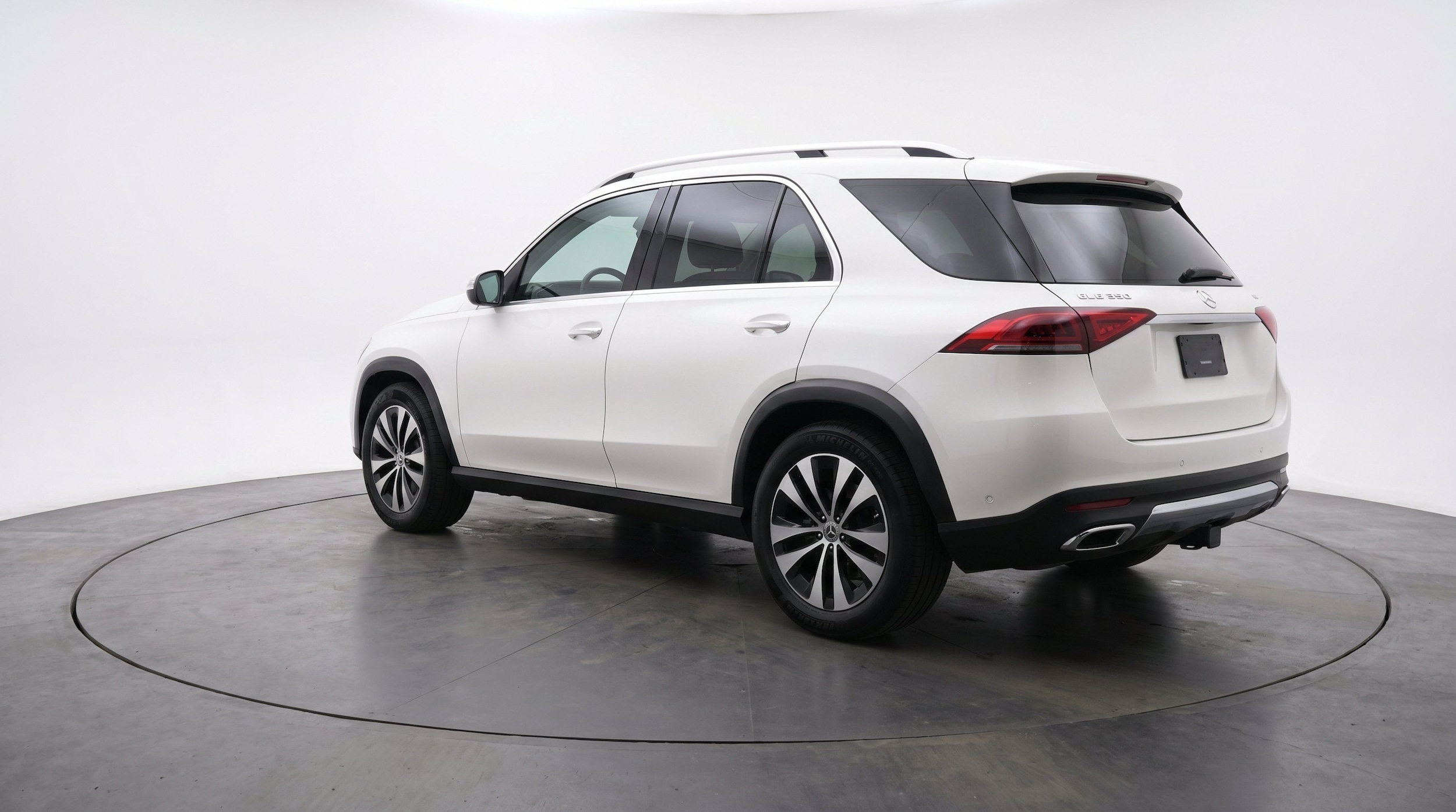 Thumbnail: 2026 Mercedes-Benz GLE - 6