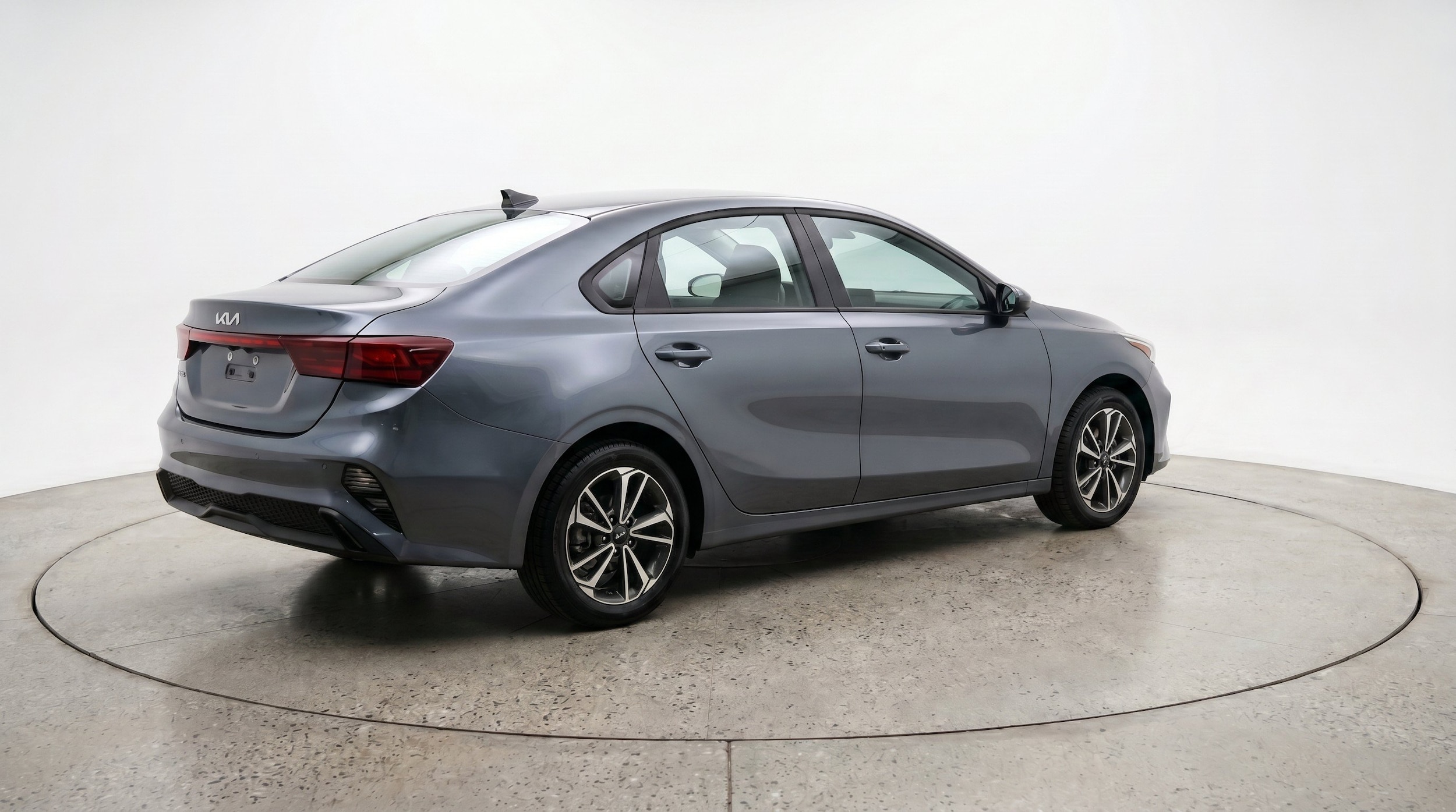 Thumbnail: 2024 Kia Forte - 9