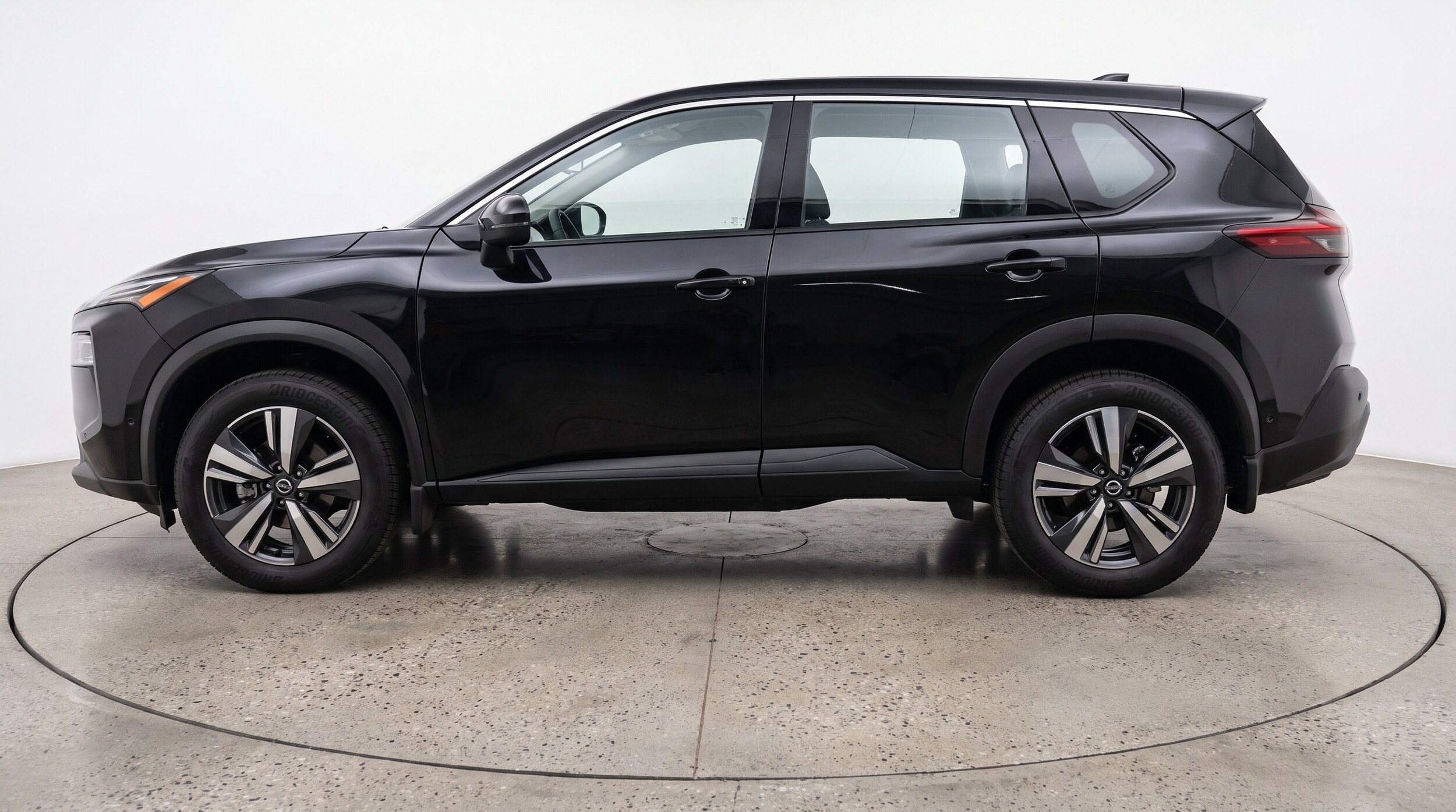 Thumbnail: 2026 Nissan Rogue - 5
