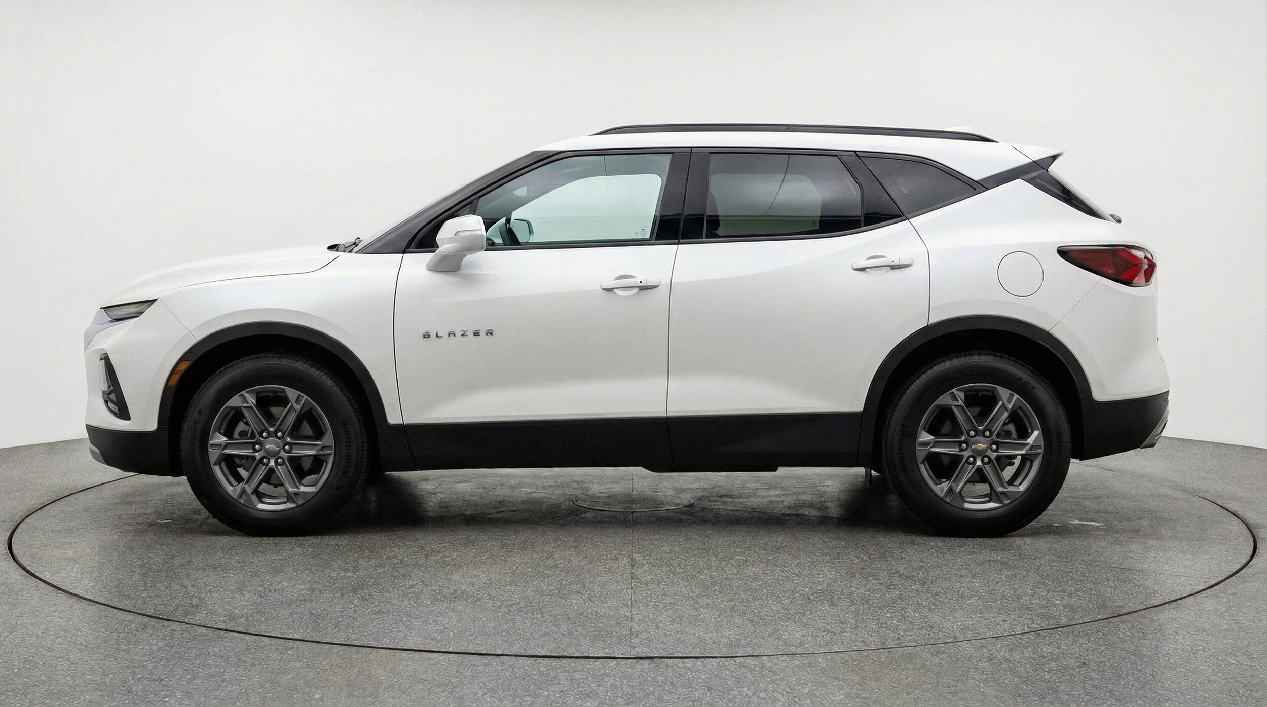 Thumbnail: 2025 Chevrolet Blazer - 5
