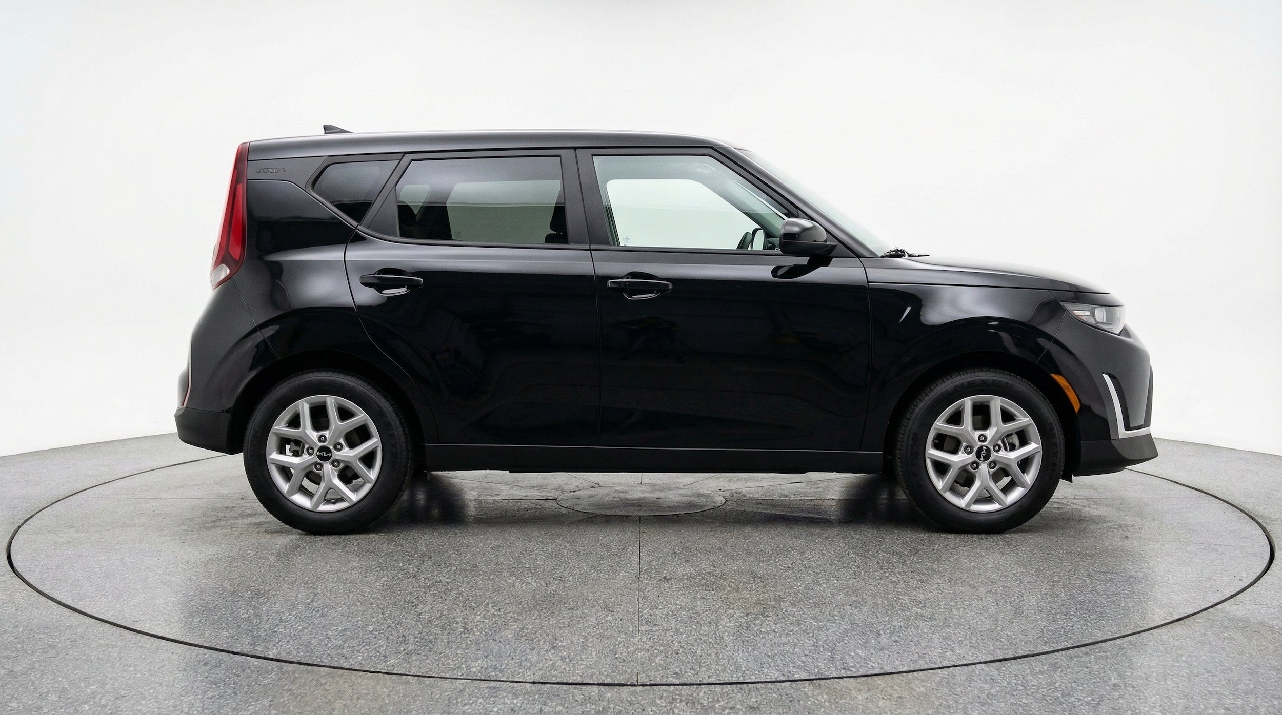 Thumbnail: 2025 Kia Soul - 11