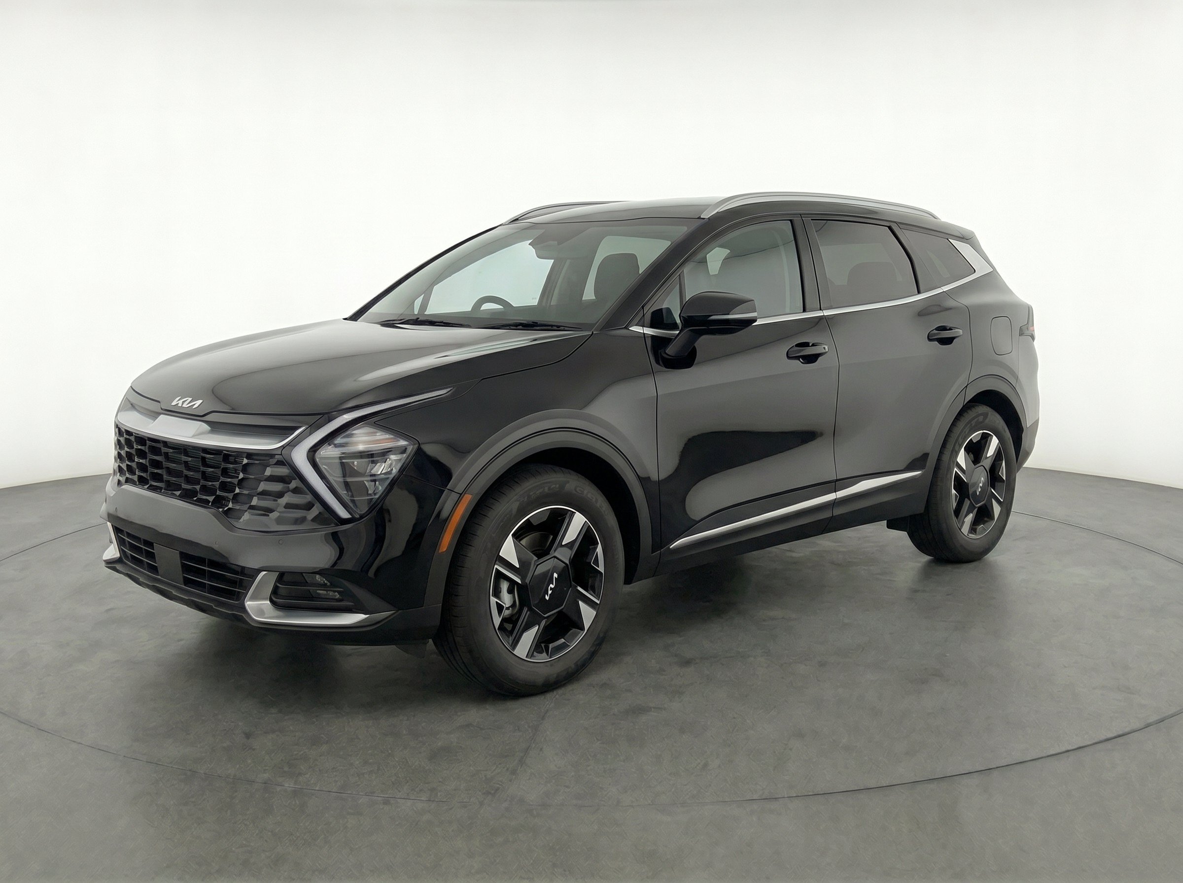 Thumbnail: 2026 Kia Sportage - 3