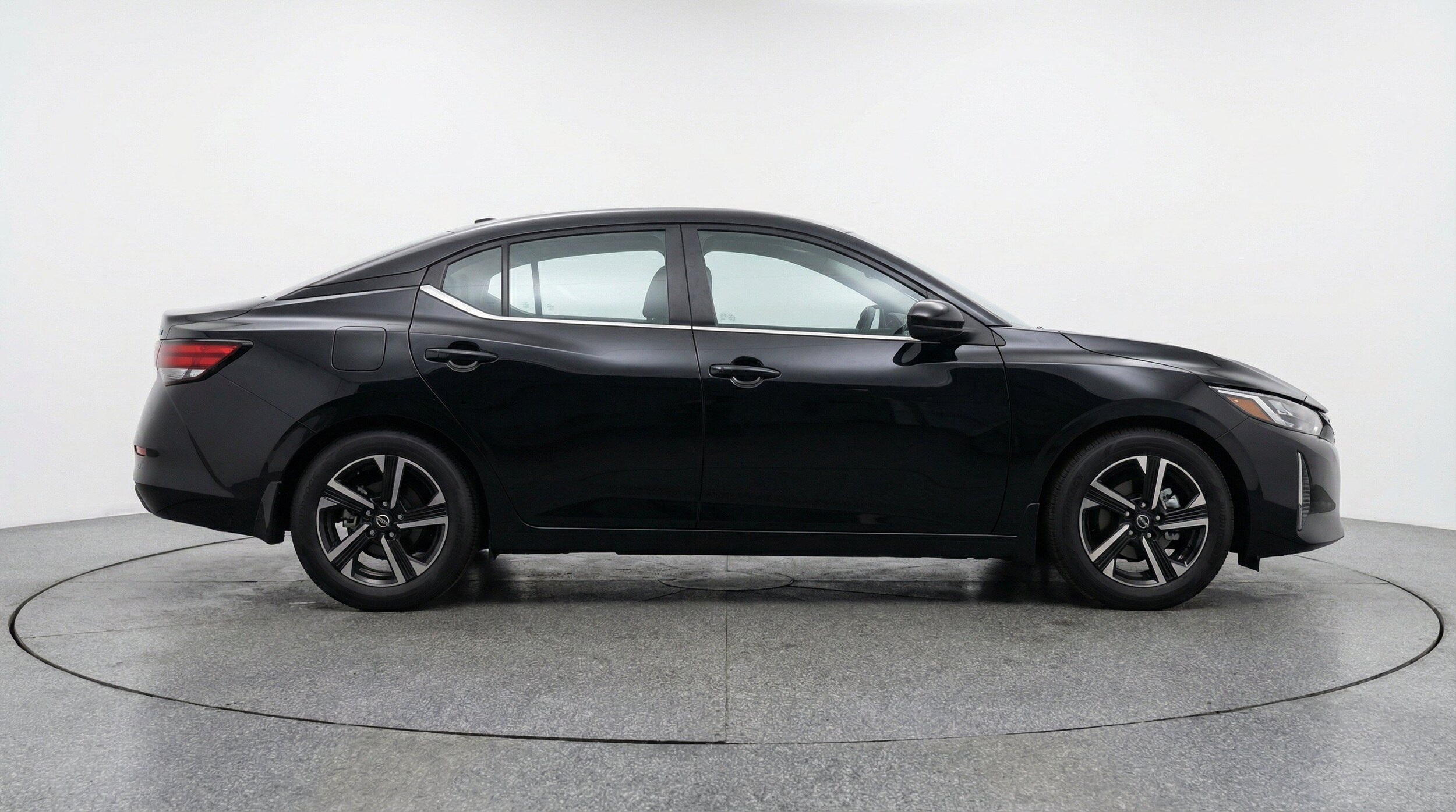 Thumbnail: 2025 Nissan Sentra - 11