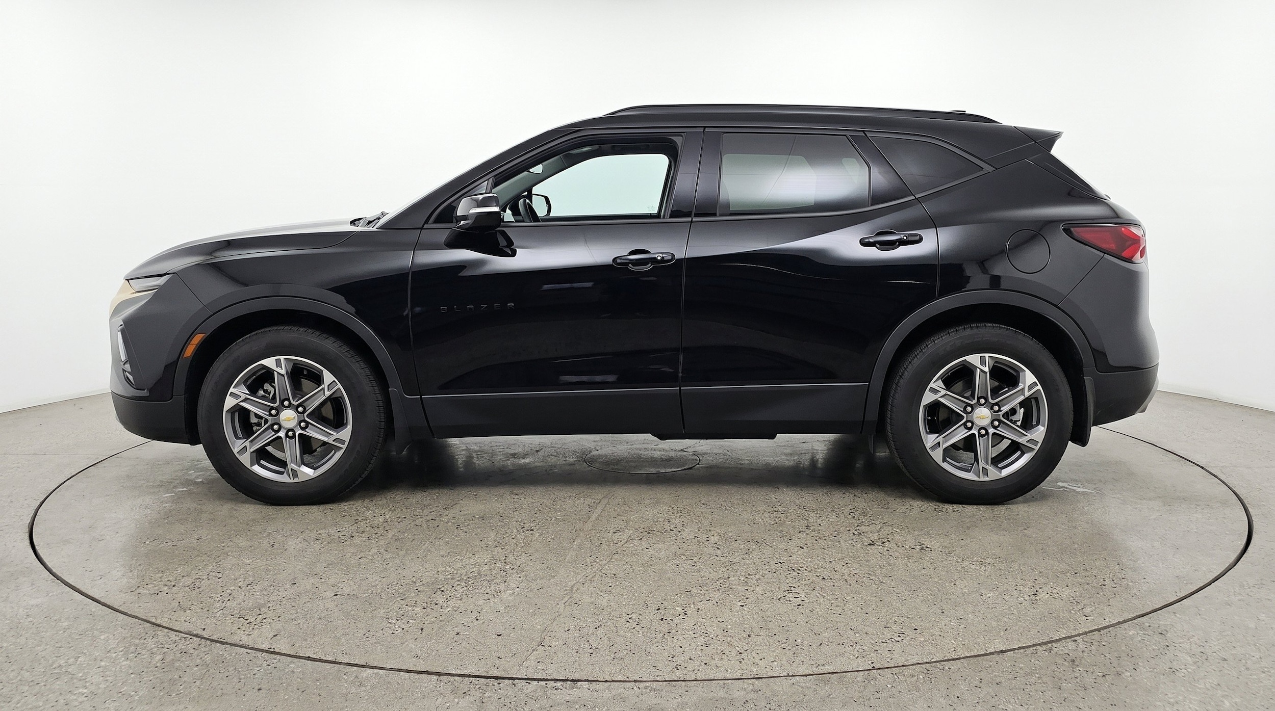 Thumbnail: 2025 Chevrolet Blazer - 5