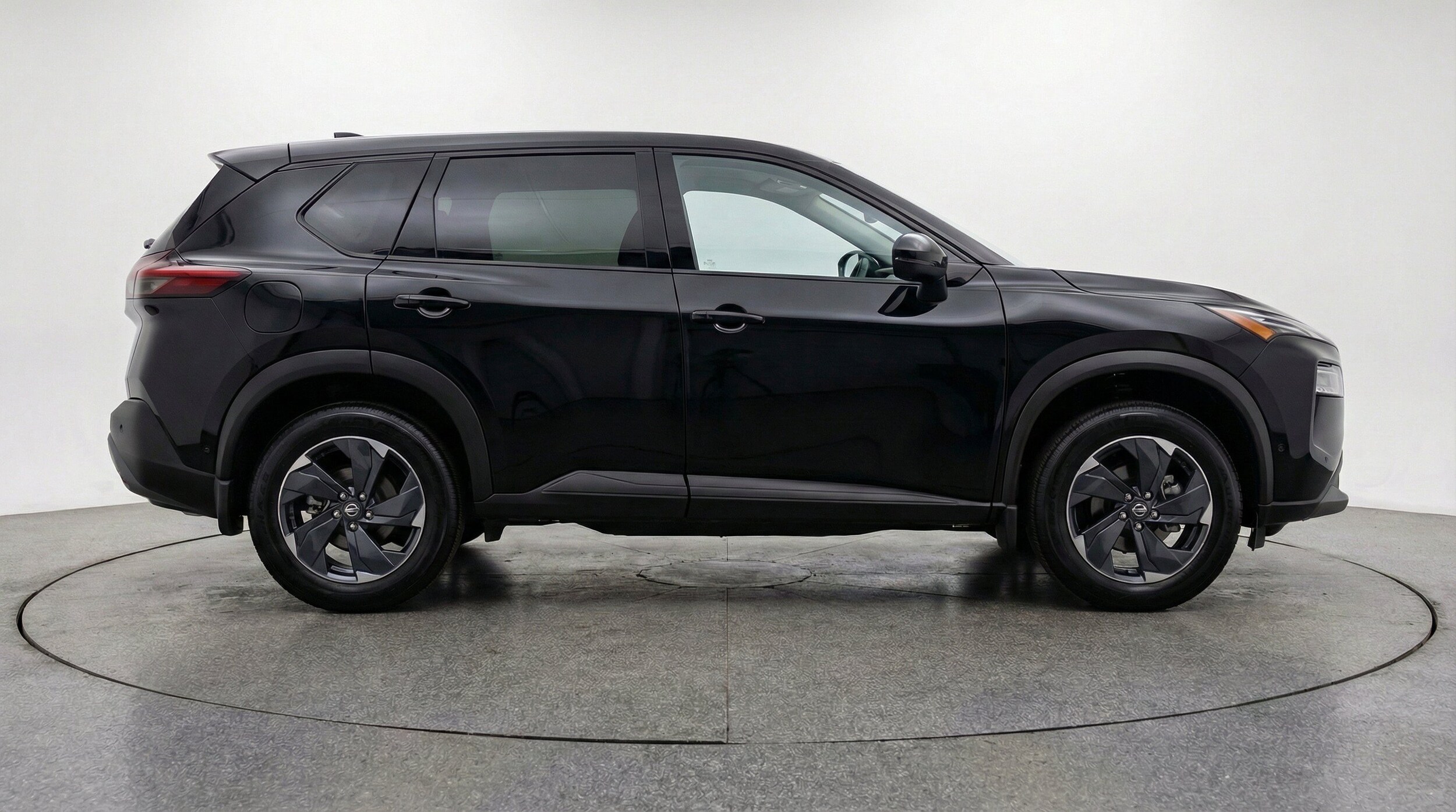 Thumbnail: 2025 Nissan Rogue - 11