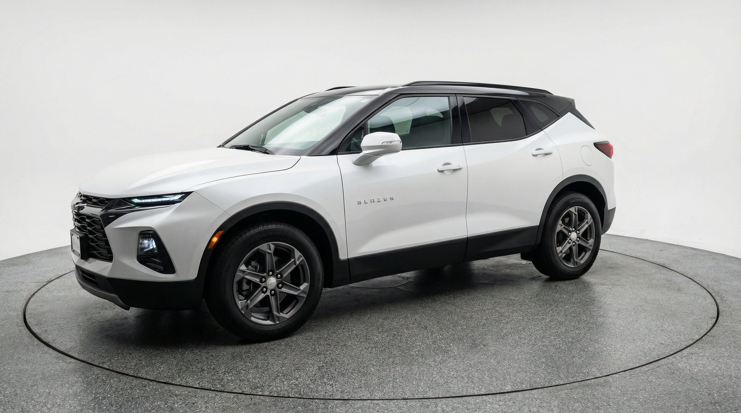 Thumbnail: 2026 Chevrolet Blazer - 3