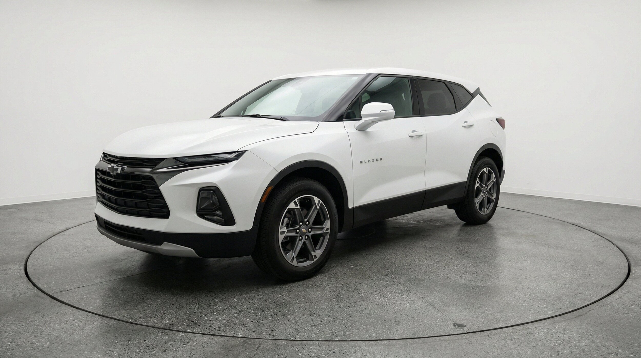 Thumbnail: 2026 Chevrolet Blazer - 3