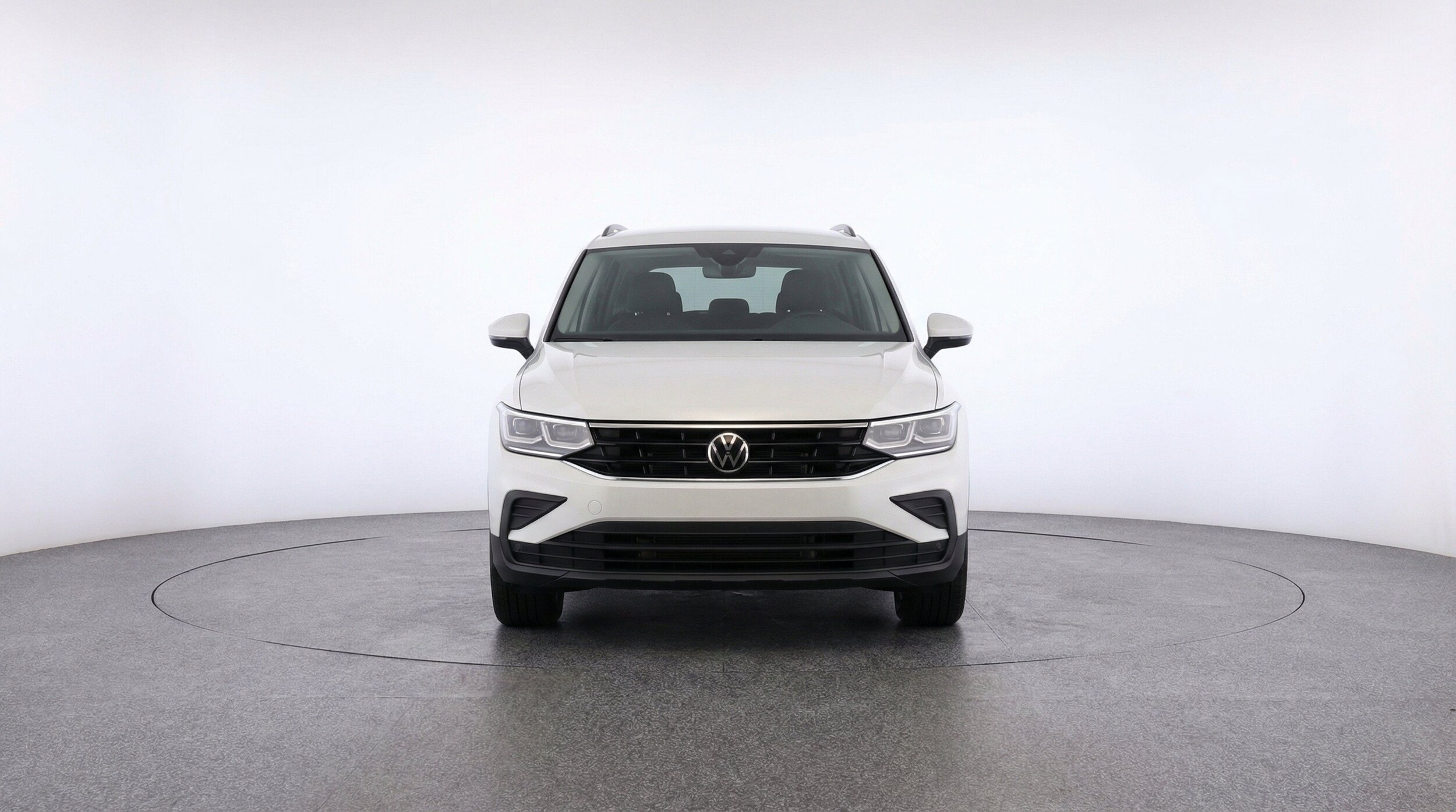 Thumbnail: 2026 Volkswagen Tiguan - 2