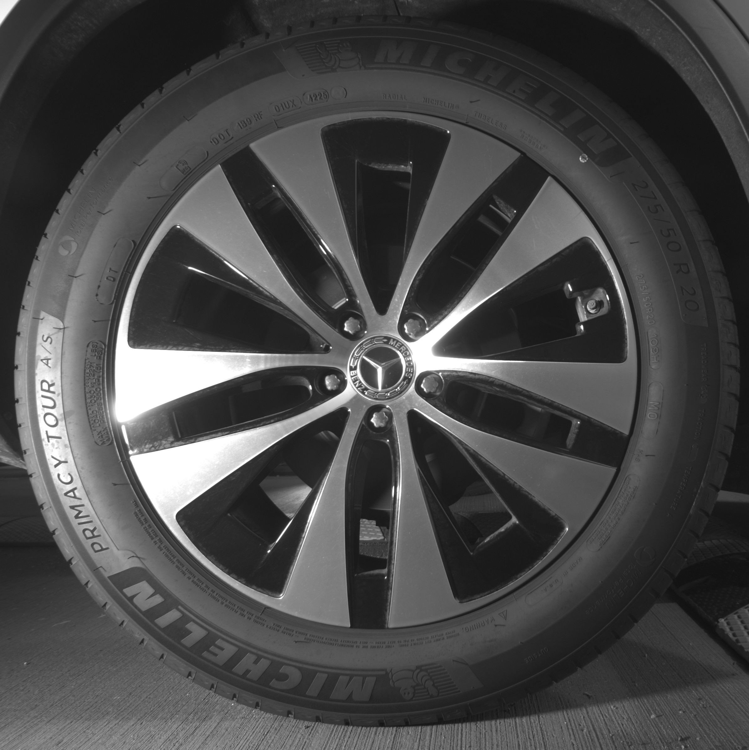 Thumbnail: 2026 Mercedes-Benz GLE - 15