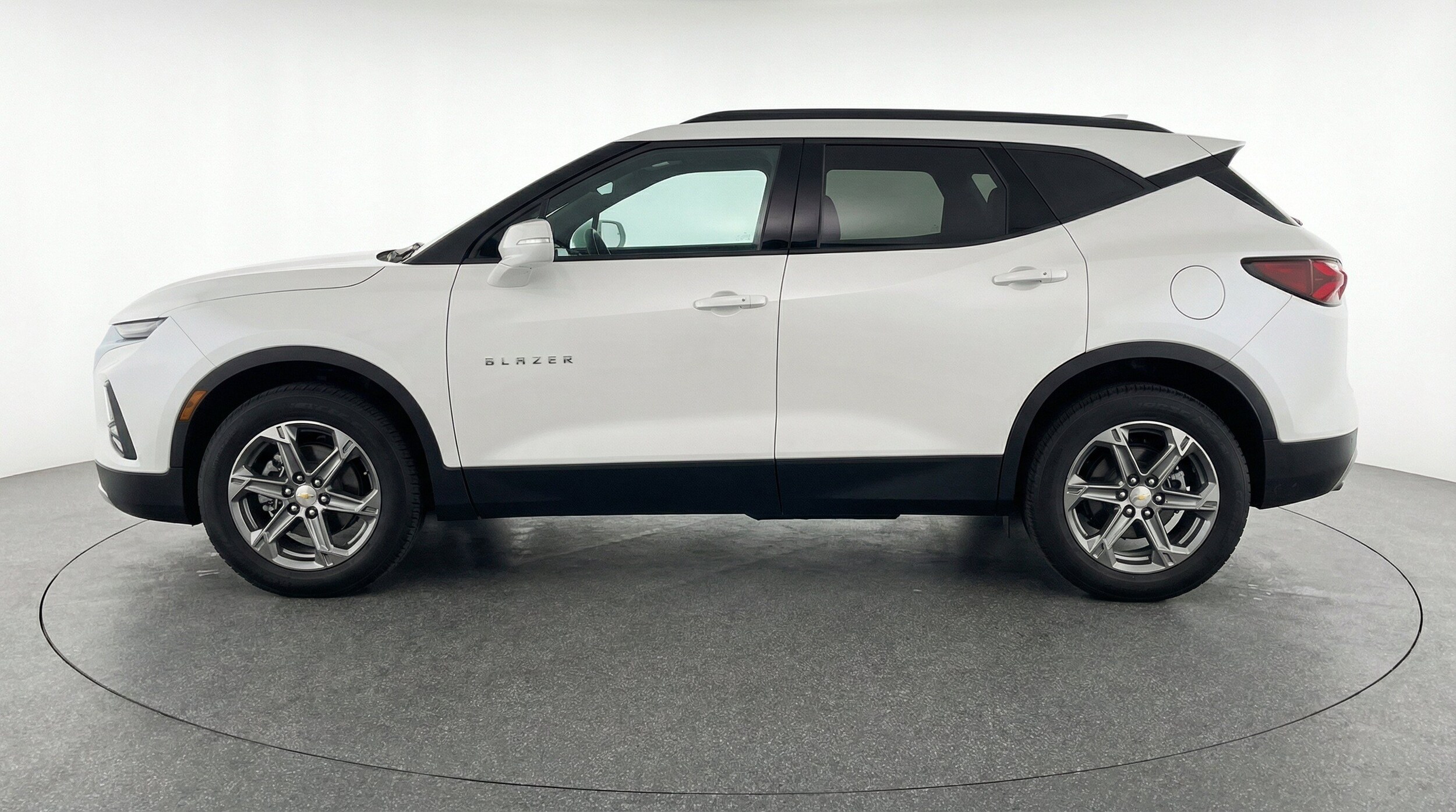 Thumbnail: 2026 Chevrolet Blazer - 5